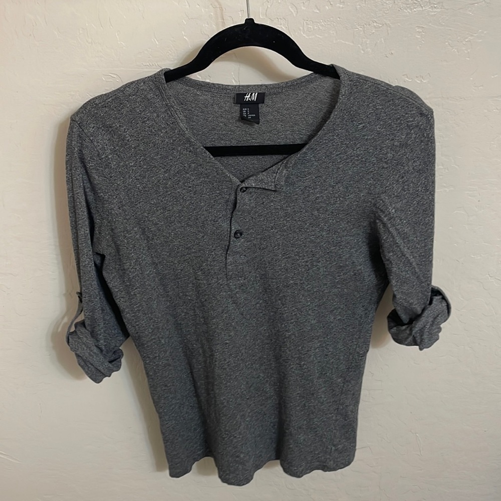 Nice quarter sleeve half button up blouse